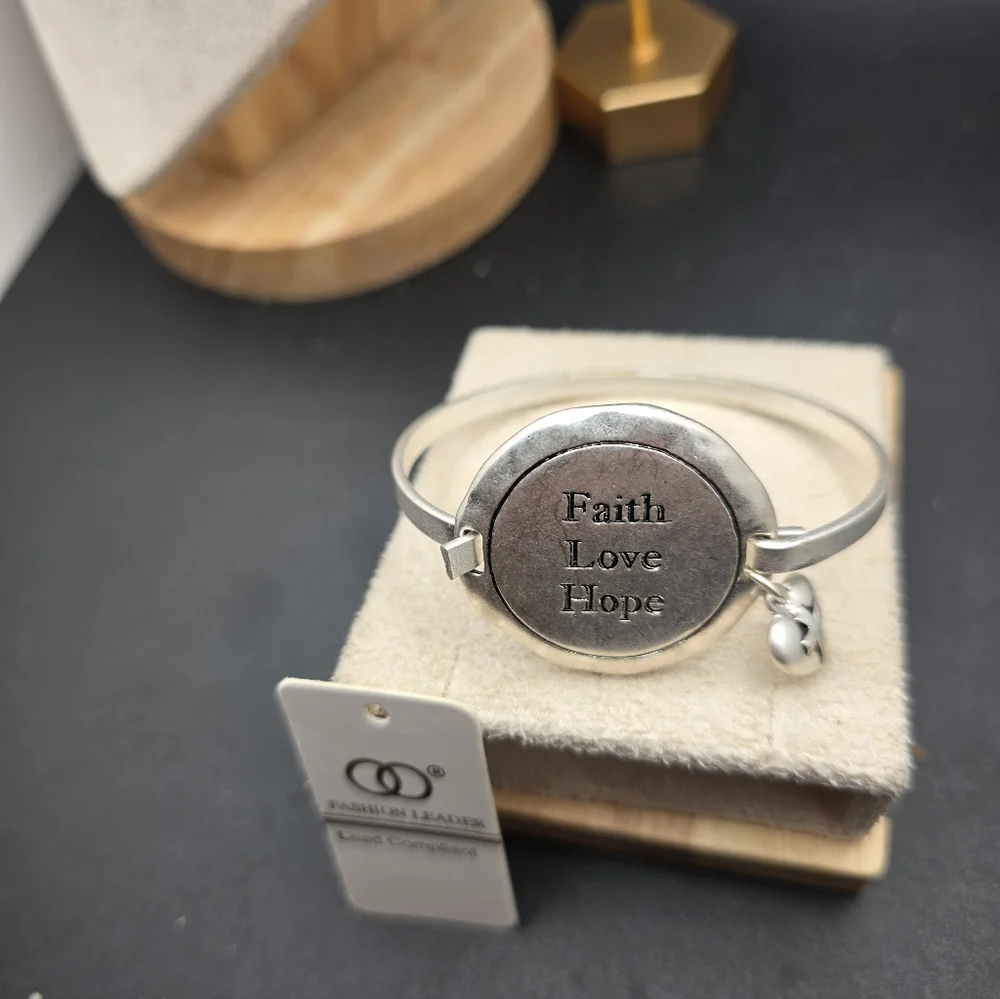 Silver Inspirational Bracelet (2291)
